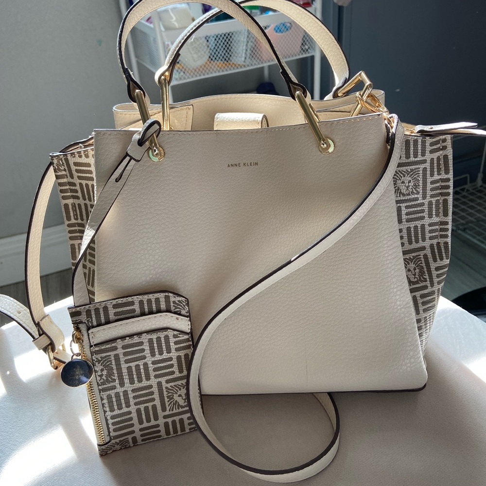 Anne Klein Purse with Wallet